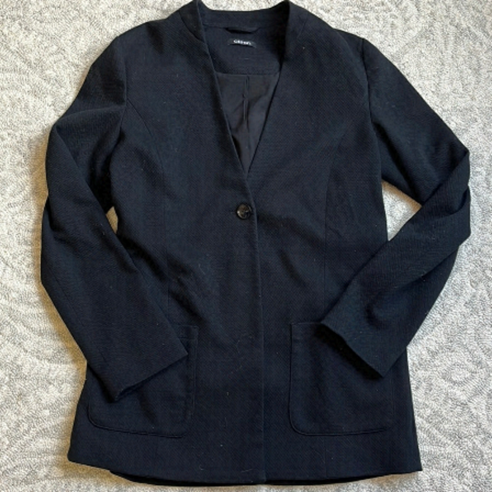 Woman's Olsen Blazer Black Size 8